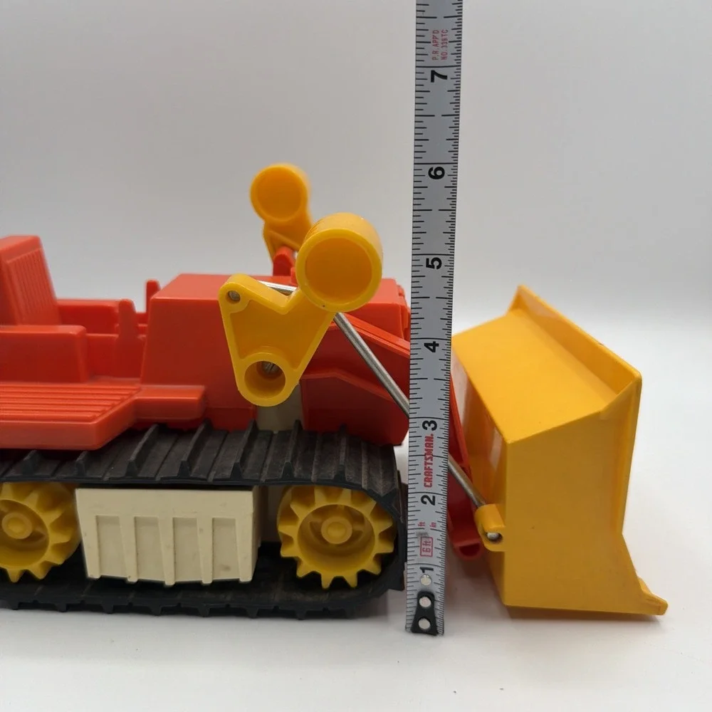 Vintage 1979 Fisher-Price 11